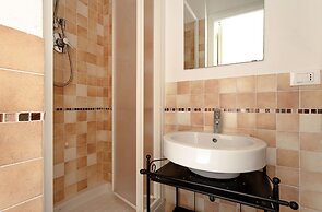 Vernazza Rooms & Apartments