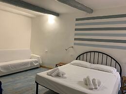 Vernazza Rooms & Apartments