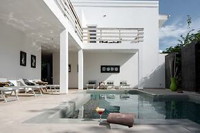 Opera Hotel