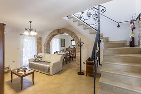 Holiday house Matija with a pool