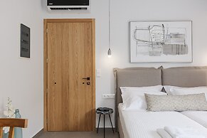 North Coast Seaside Suites