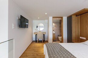 North Coast Seaside Suites