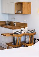 North Coast Seaside Suites