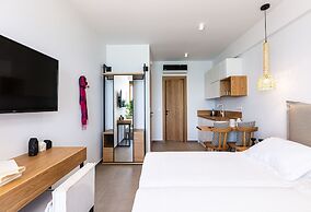 North Coast Seaside Suites