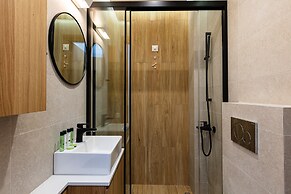 North Coast Seaside Suites