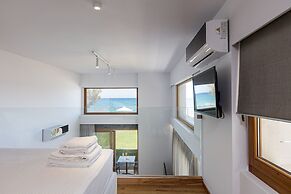 North Coast Seaside Suites