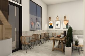 North Coast Seaside Suites