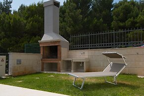 Apartments Lumare with private pool