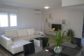 Cosy and lovely Villa Trosti with a pool