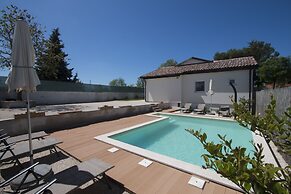 Cosy and lovely Villa Trosti with a pool