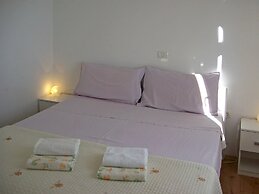 Lovely Apartment No.1 in Liznjan