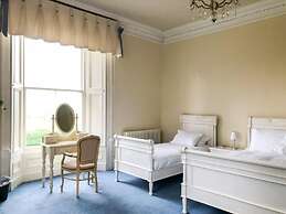 Netley Hall