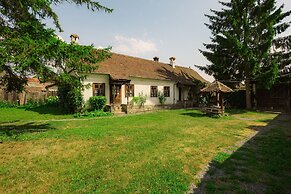 Count Kalnoky's Transylvanian Guesthouse