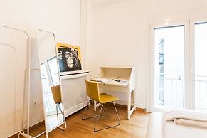 Explore Athens with 2 Bedroom Condo