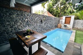 Coco Garden Pool Villas