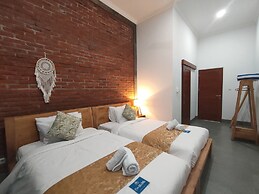 Coco Garden Pool Villas