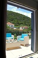 Alkyoni Studios & Apartments