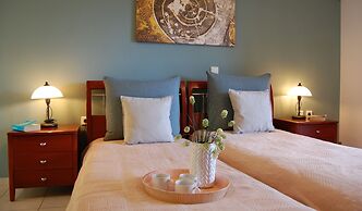 Alkyoni Studios & Apartments