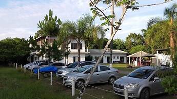 Pousada Camping e Pesca Bom Abrigo