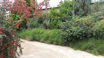 Mountain View Country Estate