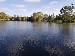 Mountain View Country Estate