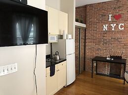 Studios Midtown Manhattan