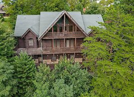 SmokyStays 6 Bedroom Cabin