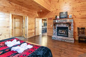 SmokyStays 6 Bedroom Cabin