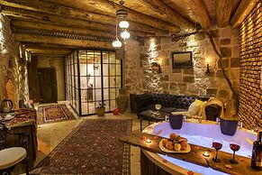 Casia Cave Suites