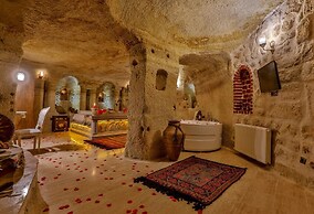 Casia Cave Suites