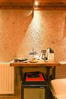Casia Cave Suites