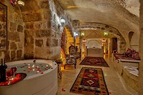 Casia Cave Suites