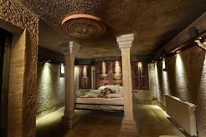 Casia Cave Suites