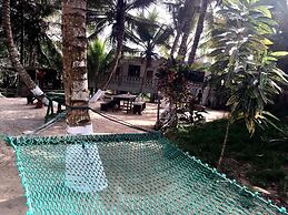 Scorpion Hill Lodge - Hostel