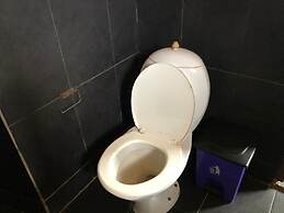 Scorpion Hill Lodge - Hostel