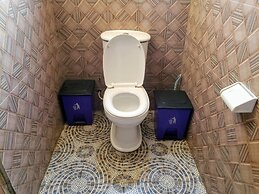 Scorpion Hill Lodge - Hostel