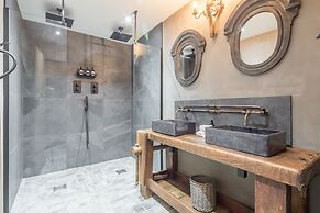 Old Hall Country Breaks