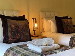 Old Hall Country Breaks