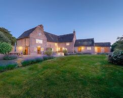 Old Hall Country Breaks