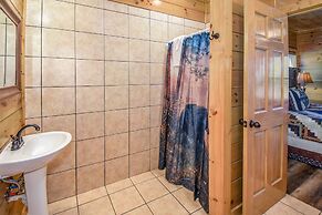 SmokyStays 10 Bedroom Cabin