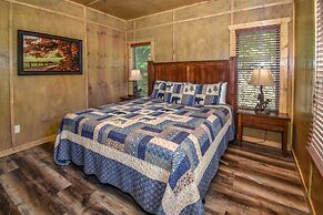 SmokyStays 10 Bedroom Cabin