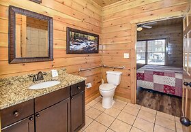 SmokyStays 10 Bedroom Cabin