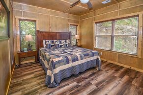 SmokyStays 10 Bedroom Cabin