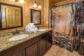 SmokyStays 10 Bedroom Cabin