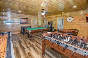 SmokyStays 10 Bedroom Cabin