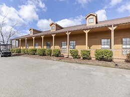 Falls of Rough Resort