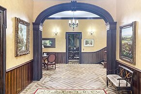 Falls of Rough Resort