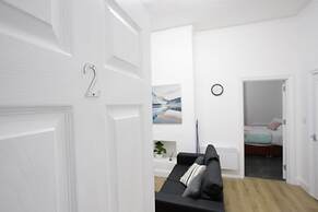 Kirkstall Serviced Apartments Leeds