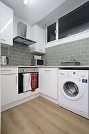 Kirkstall Serviced Apartments Leeds