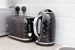 Kirkstall Serviced Apartments Leeds